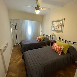 Departamento De Categoria Av. Espana , Mendoza Argentina